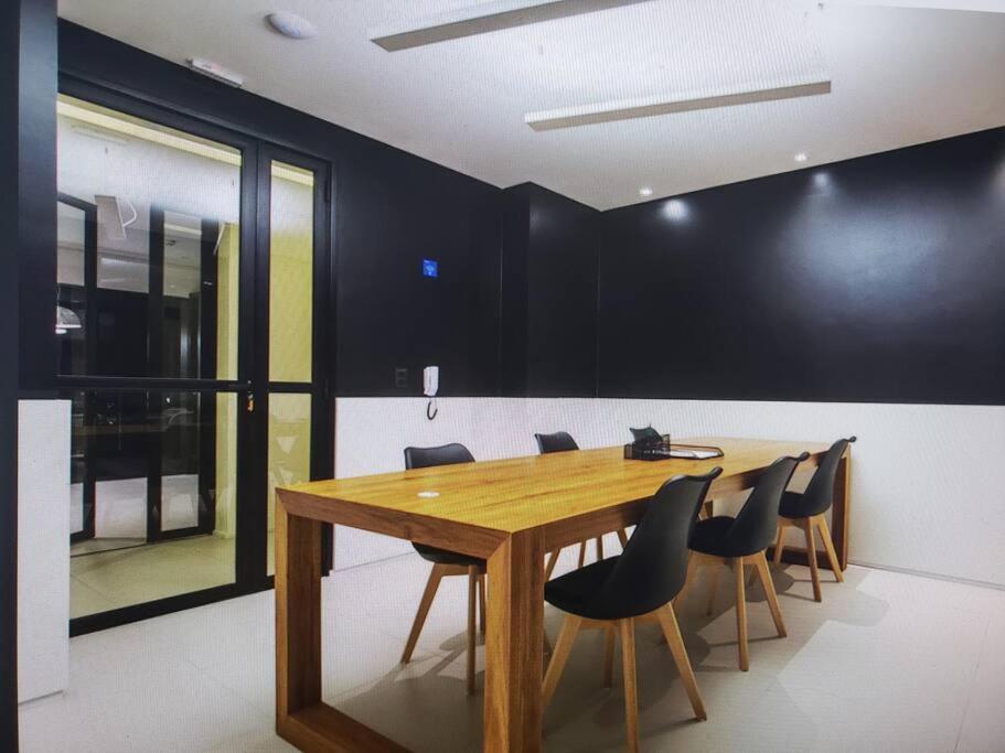 Lindo Studio No Bom Retiro Prox Ao Anhembi Sambodromo Com Wifi São Paulo Buitenkant foto